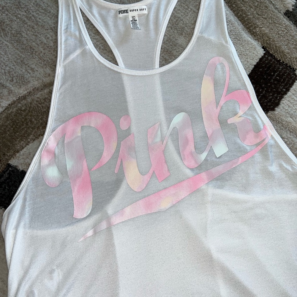 VS Pink super soft tank